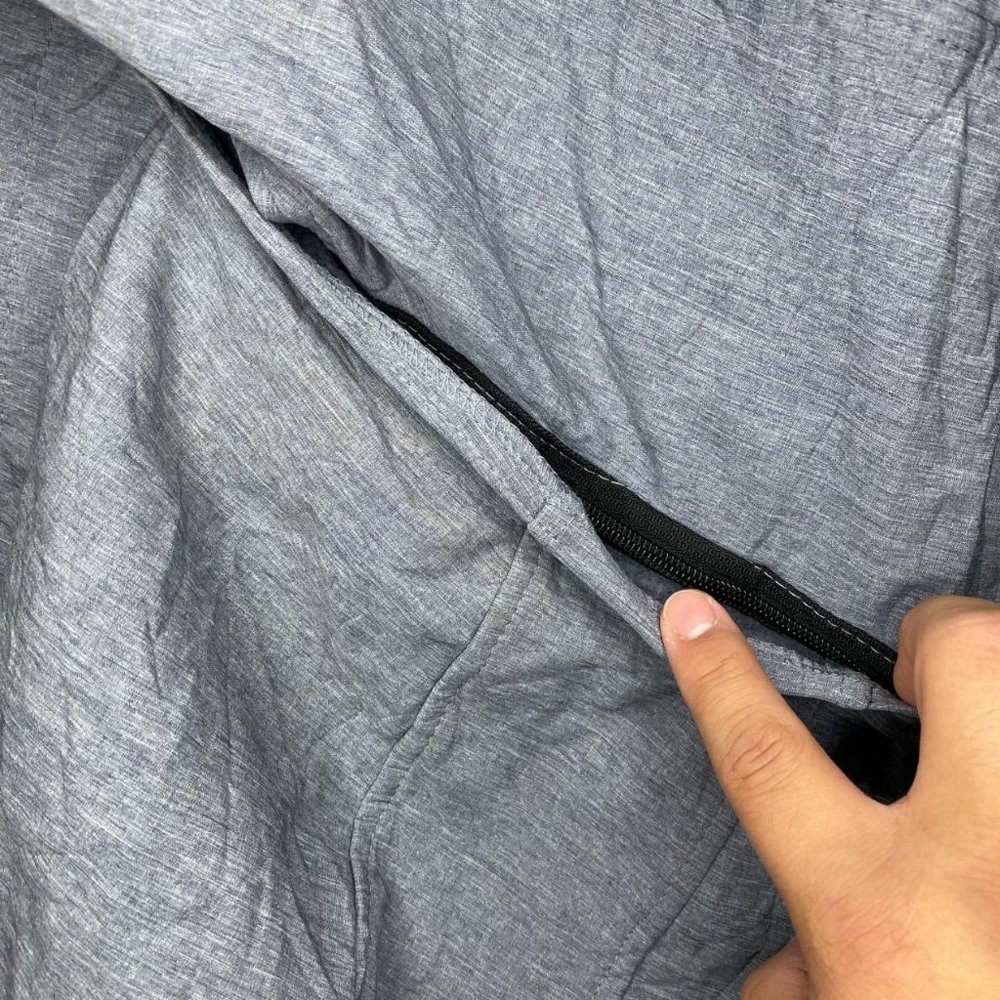 Grey Heavy Duty Reebok Jacket - Picture 4 of 4
